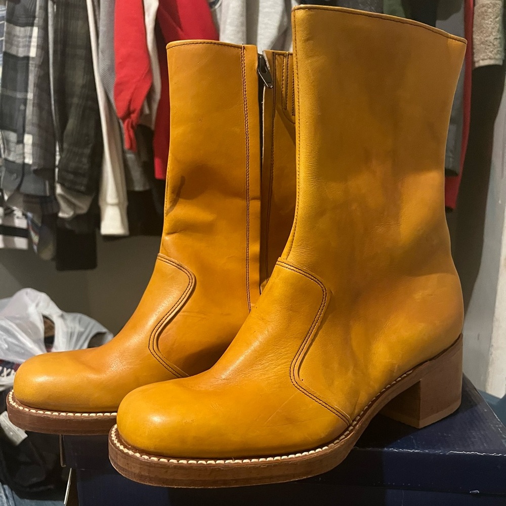 Brand new never worn made in Spain genuine leather zip up boots.